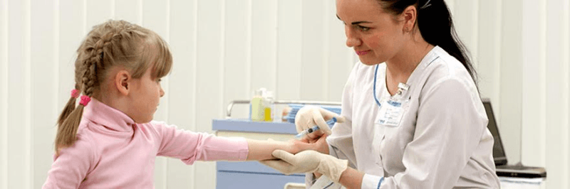 Перед вакцинацією дітей слід пройти повне обстеження, – медичні фахівці