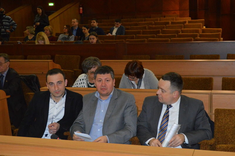 Прикарпатських депутатів вчили заповнювати електронні декларації