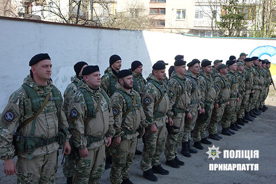 Прикарпатські правоохоронці повернулися додому із зони АТО (ФОТО)