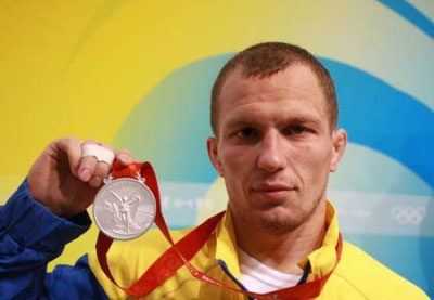 Прикарпатського спортсмена позбавили срібної медалі Олімпіади