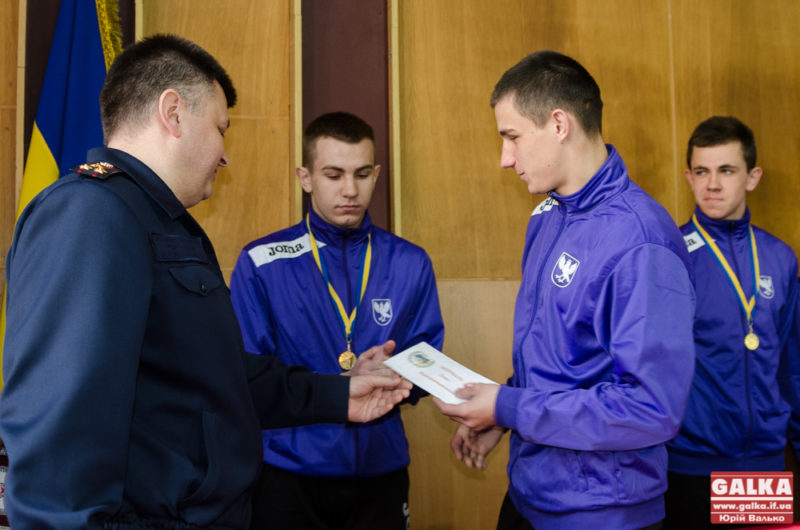 У Франківську нагородили юних чемпіонів з пожежно-прикладного спорту (ФОТО)
