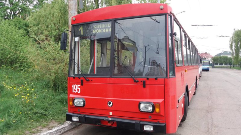 До Дня міста Франківськом курсуватиме ще один тролейбус, придбаний у Чехії (ФОТО)
