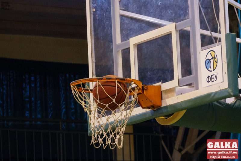 У Франківську відбудуться фінальні ігри обласного чемпіонату з баскетболу серед школярів