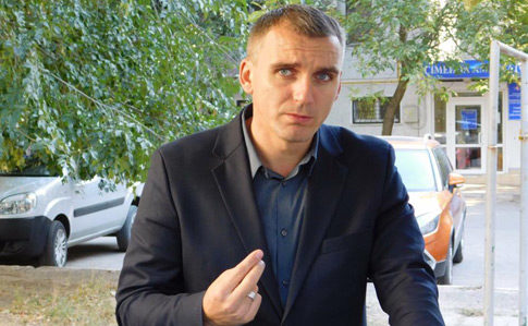 Мер Миколаєва втік від поліціянтів через вікно – ЗМІ