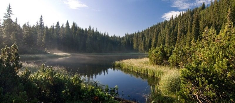 Два прикарпатські озера увійшли у ТОП-10 наймальовничіших України (ФОТО)