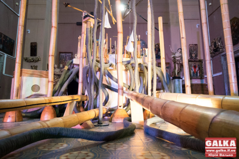 У Франківську зазвучав унікальний бамбуковий орган (ФОТО, ВІДЕО)