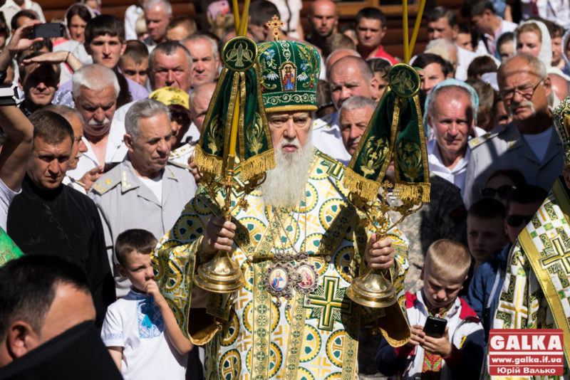 Глава Української православної церкви Філарет відслужив Святу Літургію у Манявському монастирі (ФОТО)