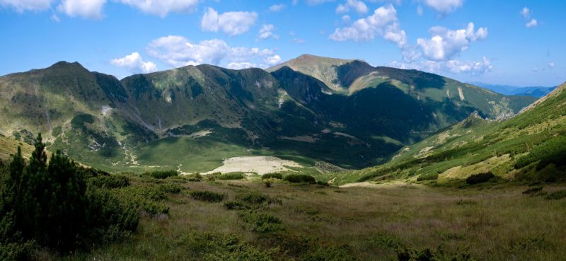 10 найвищих гір Українських Карпат, які варто підкорити (ФОТО)