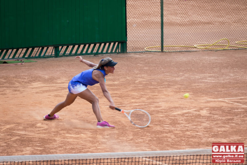 У Франківську стартував масштабний тенісний турнір (ФОТО)