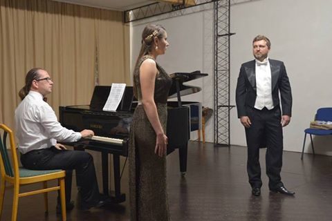 Концертний зал відкрили у прикарпатському мистецькому центрі (ФОТО)