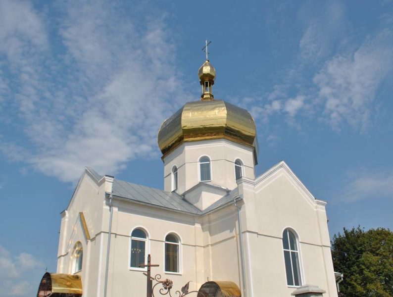 На Рогатинщині освятили храм (ФОТО)