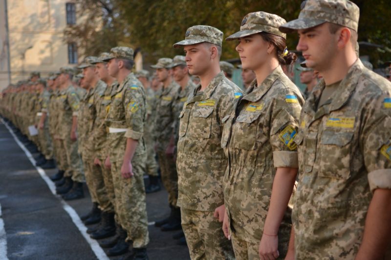 Франківські курсанти прийняли військову присягу (ФОТО)