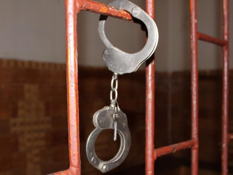 Чотирьом франківцям загрожує 10 років в’язниці за численні грабежі та розбої