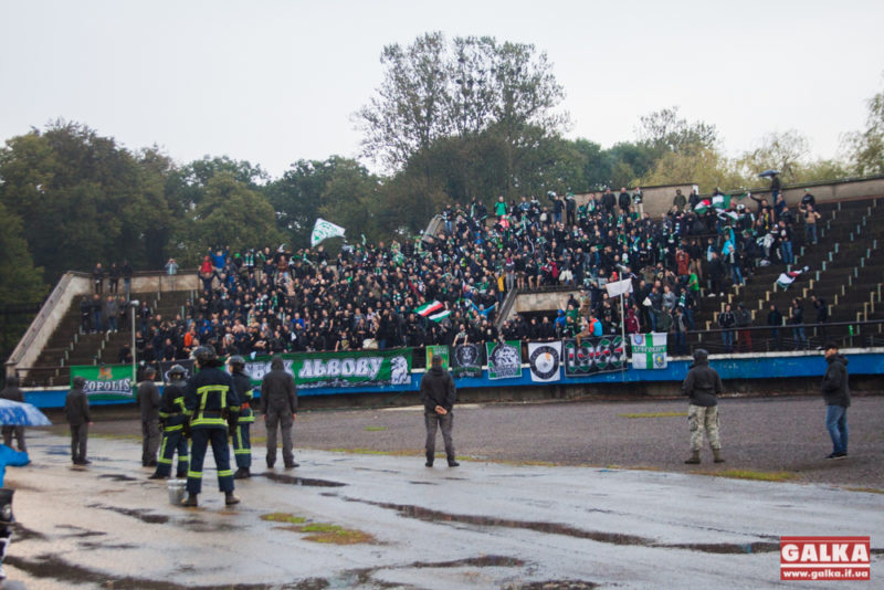 У суботу львівські футбольні фанати знову приїдуть до Івано-Франківська