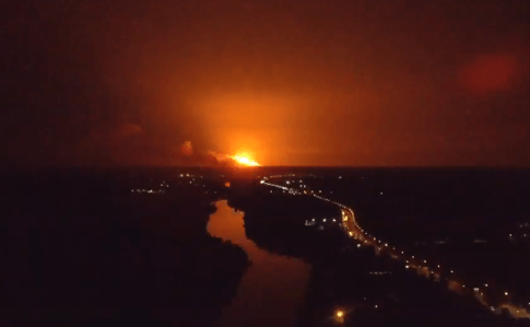 У Вінницькій області вибухають артилерійські склади, вночі евакуювали 28 тисяч людей (ВІДЕО)