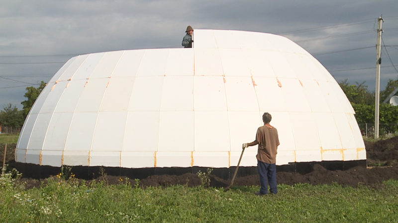 На Франківщині будують незвичний дім-купол (ФОТО,ВІДЕО)