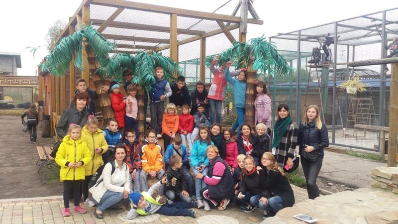 Для сиріт і дітей атовців із Коломийщини влаштували екскурсію у зоопарк (ФОТО)