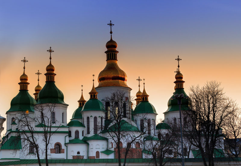 Софійському собору в Києві погрожують відключенням світла за борг у 18 копійок