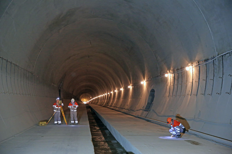 У Карпатах добудували новий Бескидський тунель (ФОТО)