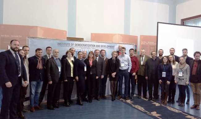 Делегація ПНУ взяла участь у міжнародному форумі “Міжмор’я” у Чернівцях (ФОТО)