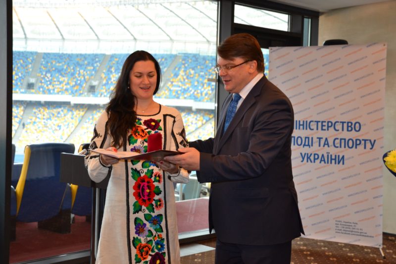 Франківська активістка отримала премію Кабінету Міністрів України (ФОТО)