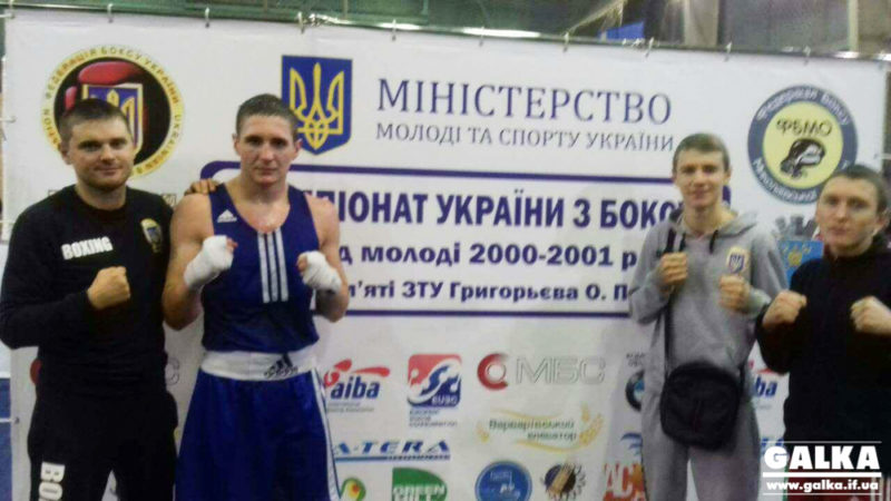 Троє прикарпатських спортсменів отримали призові місця на Чемпіонаті України з боксу