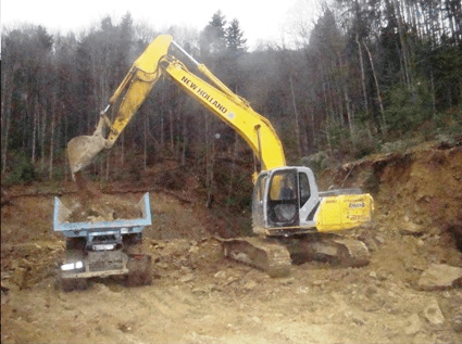 У Болехівському лісгоспі триває будівництво нової лісової дороги