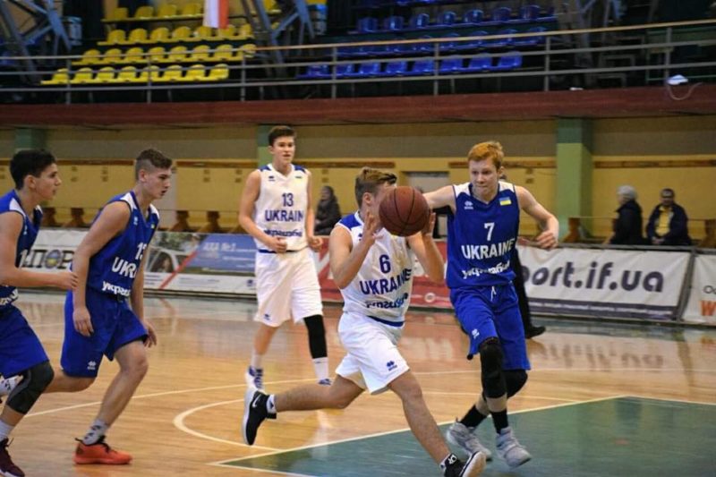 У Франківську стартував масштабний баскетбольний турнір (ФОТО)