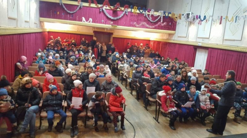 72 сім’ї Снятинщини отримали подарунки від благодійників