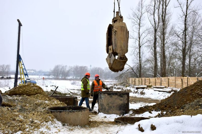 Будівництво нового мосту в Пасічну набирає обертів, – Марцінків (ФОТО)