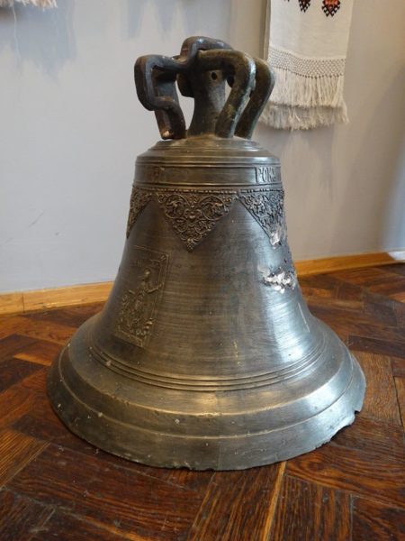 Калуський музей отримав дзвін 1741 року (ВІДЕО)