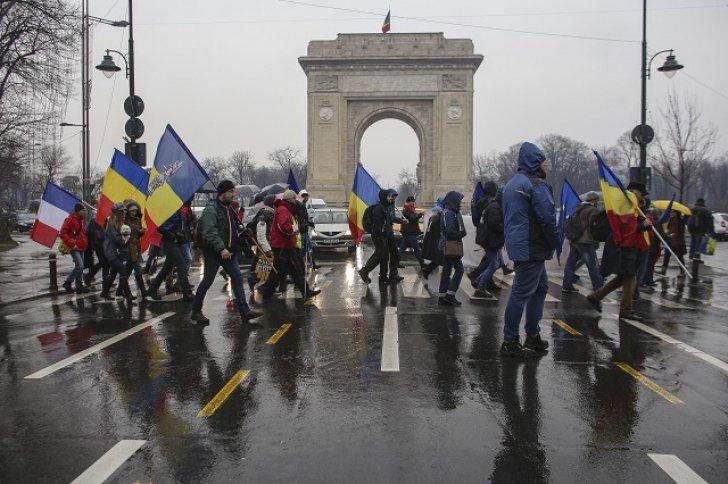 У Бухарехсті відбувся 70-тисячний антикорупційний “Марш надії” (ВІДЕО)