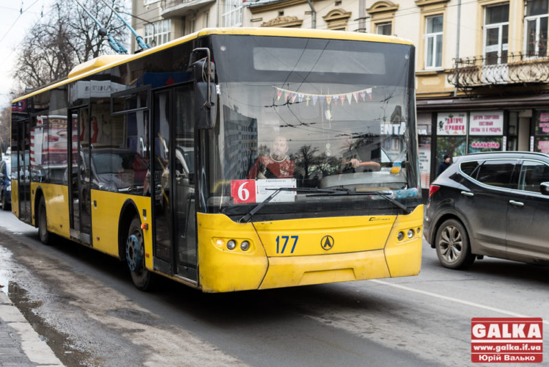 У мерії анонсували здорожчання проїзду у тролейбусах