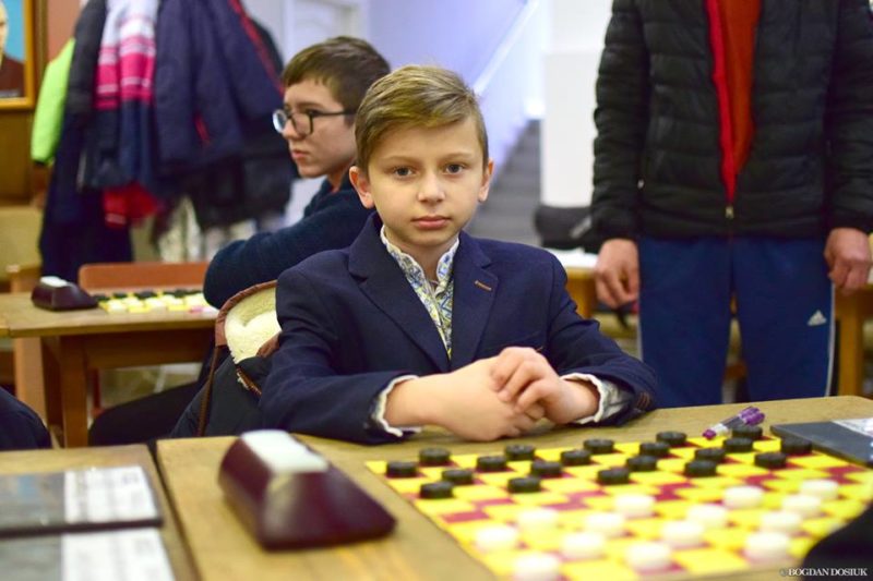 У Франківську гратимуть в шашки одночасно на 150 дошках
