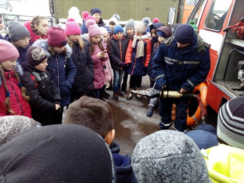 Для школярів Долинщини провели акцію “Запобігти. Врятувати. Допомогти.” (ФОТО)