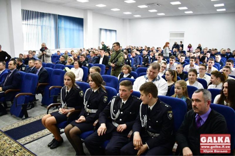 Другу річницю роботи патрульної поліції відзначили у Франківську (ФОТО)