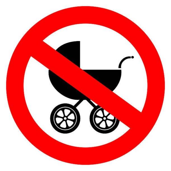 Батьків закликають повідомляти про “візочкові” заборони у МОЗ
