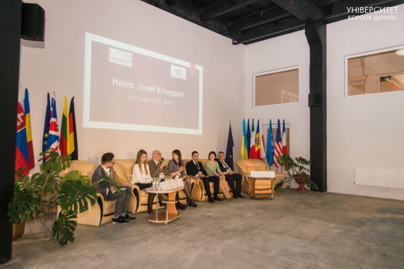 У Франківську говорили про запобігання торгівлі людьми