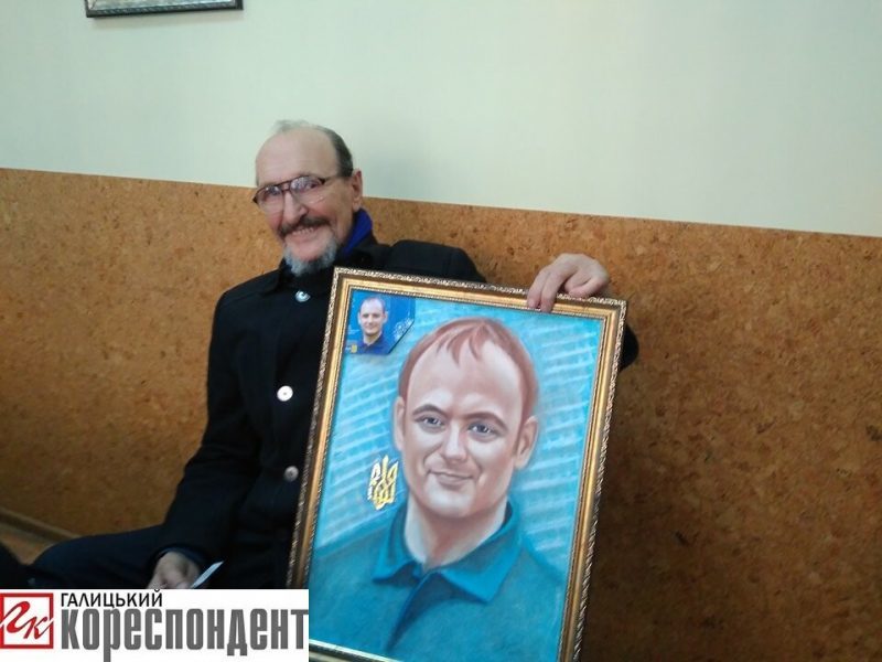 Марцінківу на прийом принесли його портрет (ФОТО)