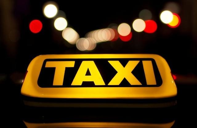 В Україні зміняться правила роботи служби таксі