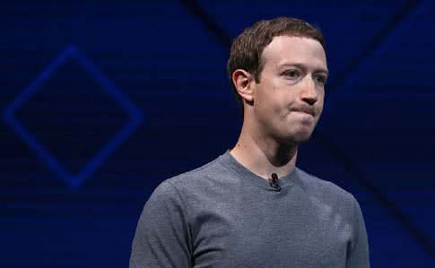 Цукерберг про маніпуляції і витік даних у Facebook: Це була моя помилка, і мені дуже шкода
