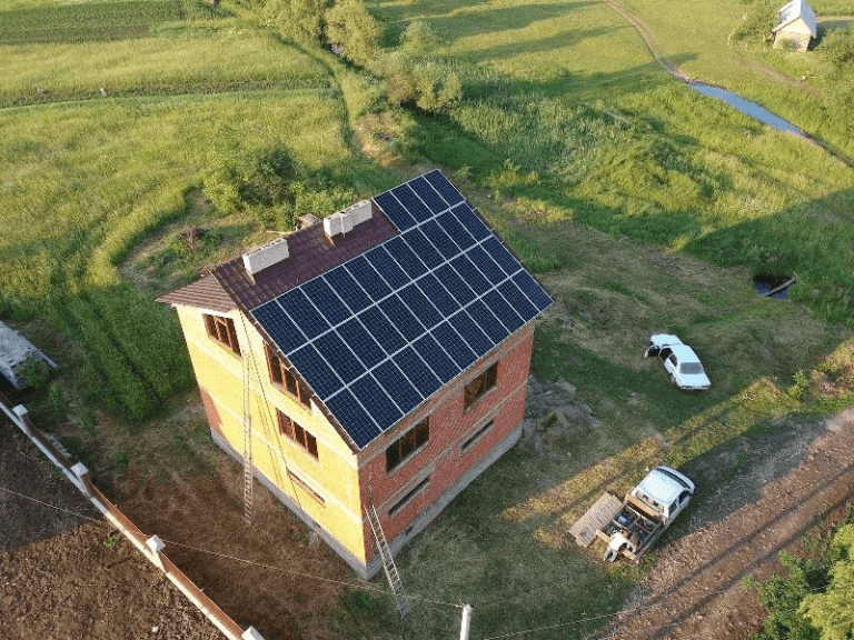 На Калущині побудували сонячну електростанцію