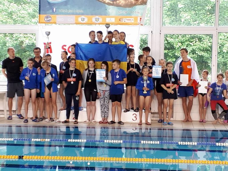 Франківські плавці перемогли на Міжнародному турнірі в Польщі