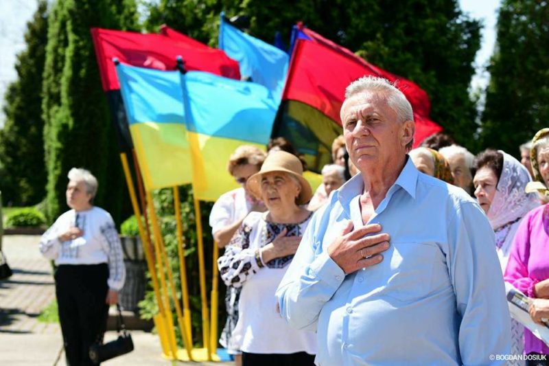 У Дем’яновому Лазі вшанували жертв радянської окупації (ФОТО)