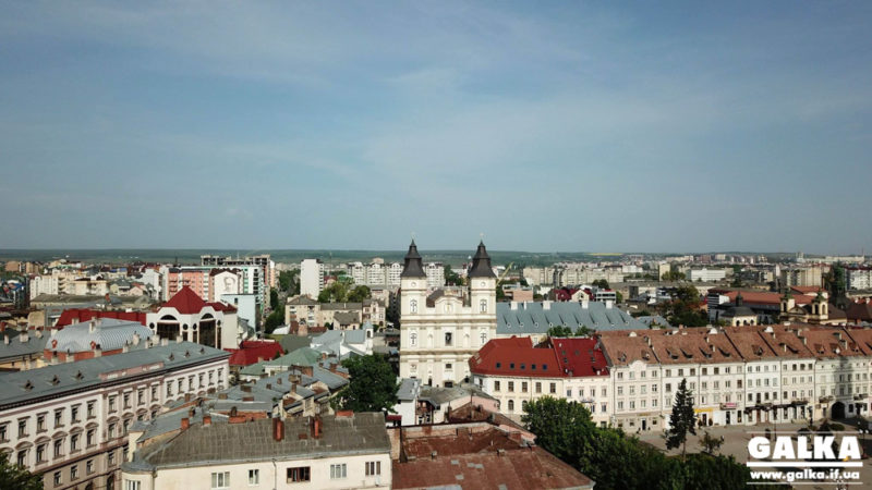 Богатирський турнір та кольоровий забіг. Що цікавого в останню неділю червня у Франківську