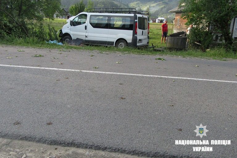 На Верховинщині чоловік збив трьох пішоходів: один загинув, двоє в лікарні (ФОТО)