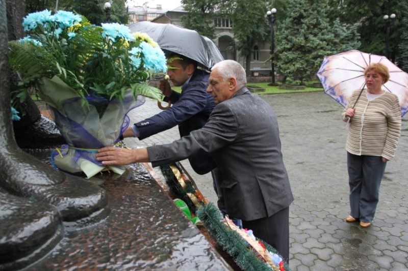 У Франківську вшанували українців, котрі загинули у війнах