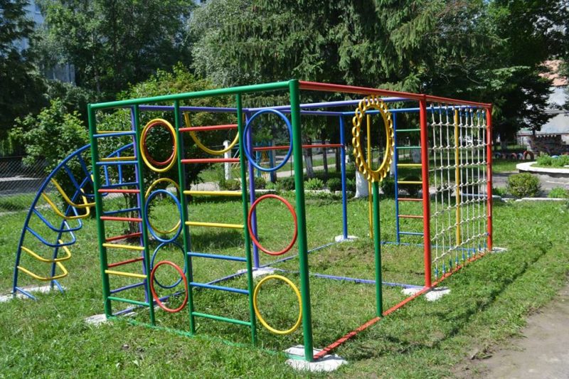 У франківському дитсадку встановили новий ігровий майданчик (ФОТО)