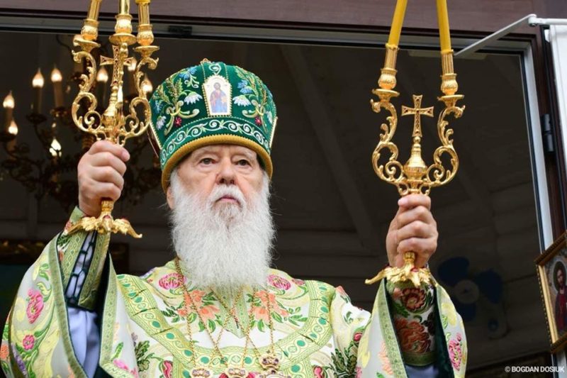 Патріарх Філарет відправив літургію в Манявському монастирі (ФОТО)