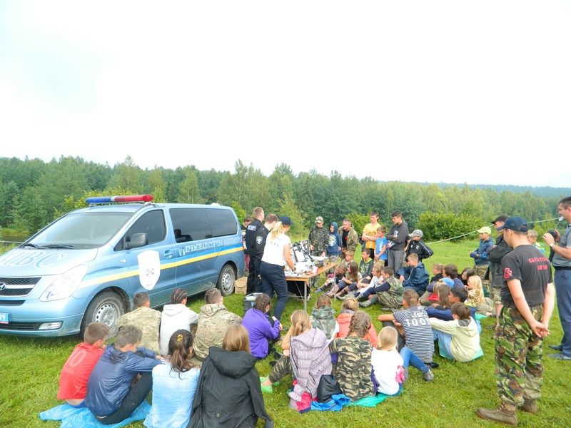 Військово-патріотичний вишкіл проходять діти на Богородчанщині (ФОТО)